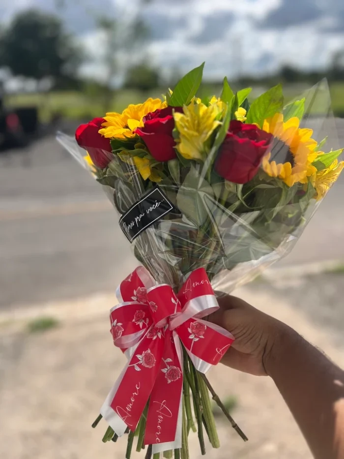 Rosas e Girassol - Imagem 5